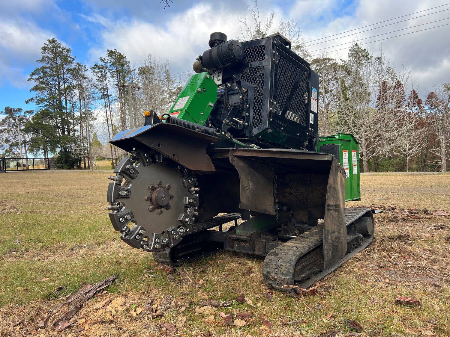 ACW24 - Suit Bandit SG-75