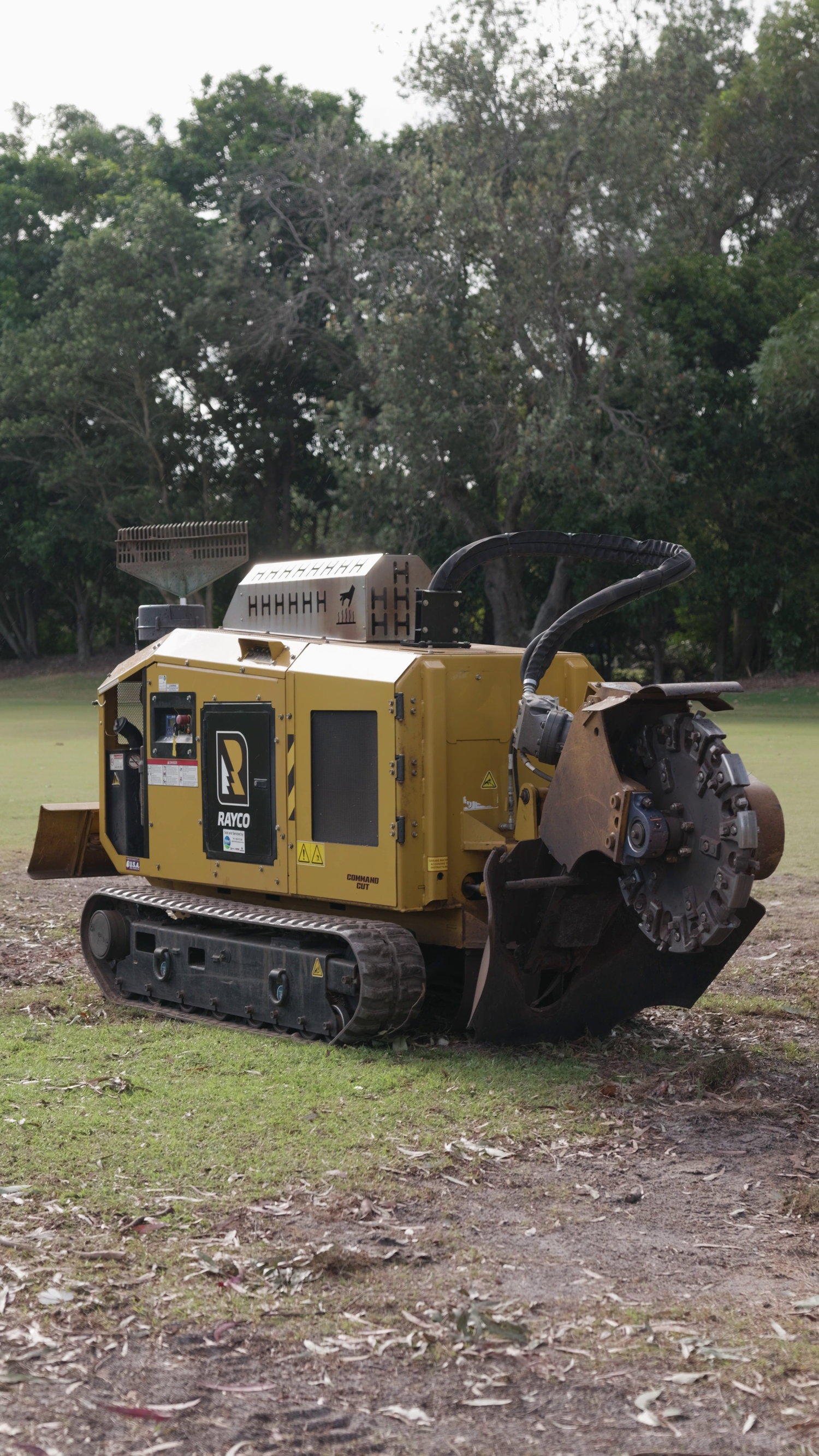 ACW24 - Suit Rayco RG-165